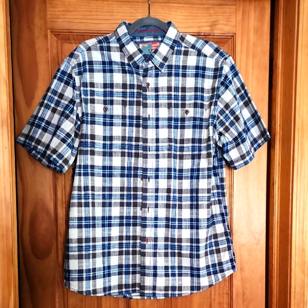Outdoor Life, Mens, Button Down Shirt, Sz. Large, Blue, Black, White Plaid.Out